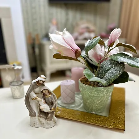 Apartment Vintage De Lux, Location, 2bdr Grand Monastery, *